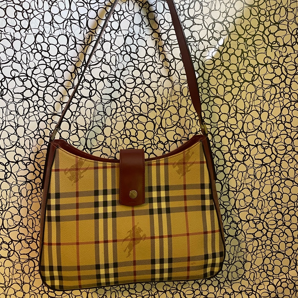 Burberry nova check shoulder bag